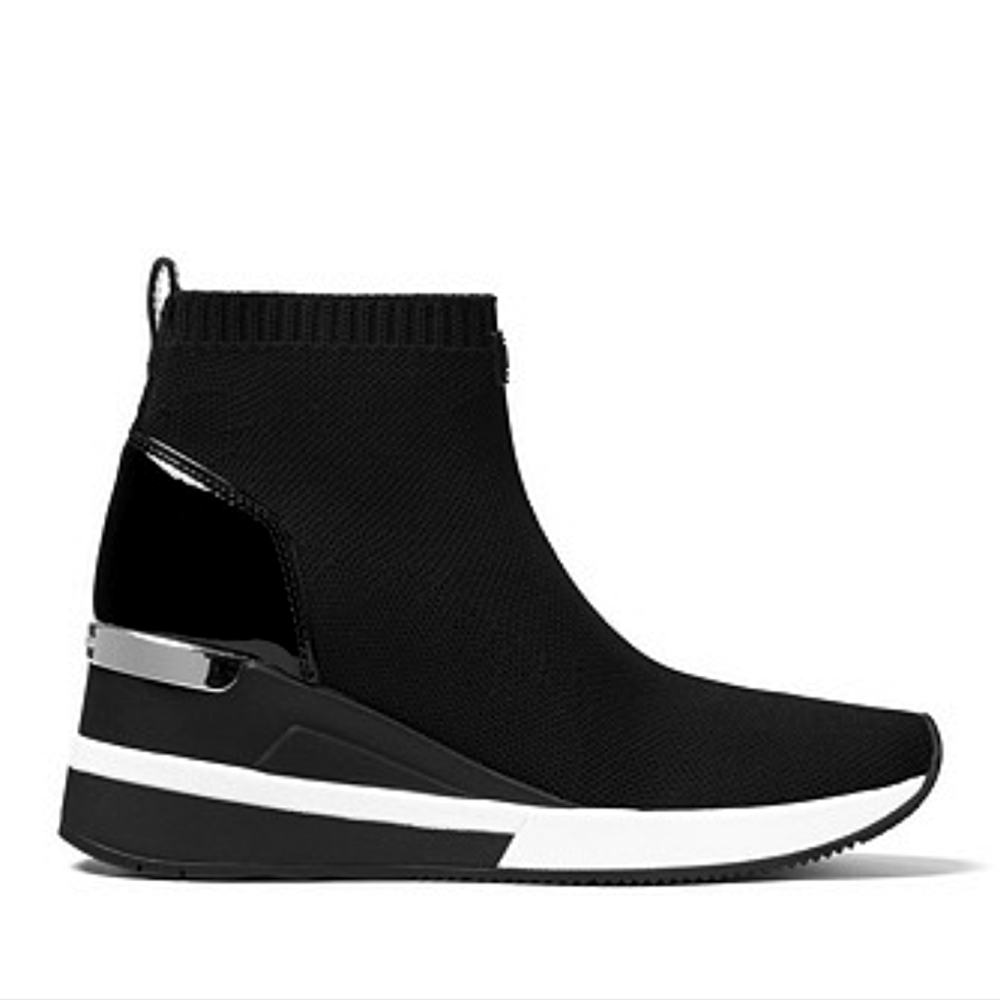 MICHAEL MICHAEL KORS Skyler Stretch-Knit Sock Sneaker Style# 43F7SKFE5D